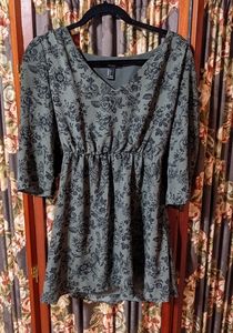 Forever 21 Green Flower Dress